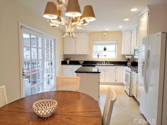 2326 Ralston Lane, Redondo Beach, California 90278, 3 Bedrooms Bedrooms, ,2 BathroomsBathrooms,Residential,Sold,Ralston,SB21098288