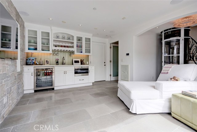 317 9th Street, Manhattan Beach, California 90266, 2 Bedrooms Bedrooms, ,2 BathroomsBathrooms,Residential,Sold,9th,SB20195791