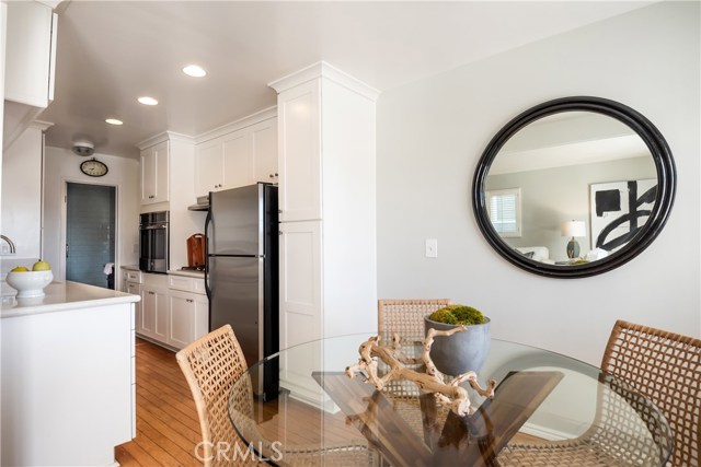 1747 Dixon Street, Redondo Beach, California 90278, 4 Bedrooms Bedrooms, ,1 BathroomBathrooms,Residential,Sold,Dixon,SB20019843