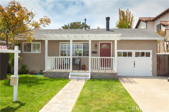 1209 Steinhart Avenue, Redondo Beach, California 90278, 3 Bedrooms Bedrooms, ,2 BathroomsBathrooms,Residential,Sold,Steinhart,SB18094331