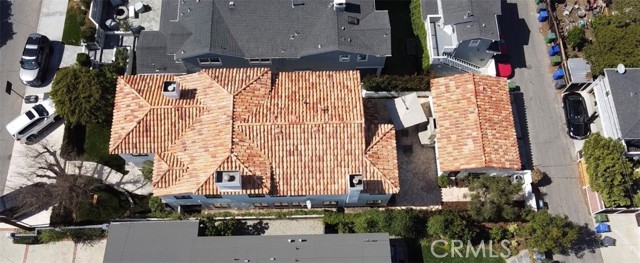 641 35th Street, Manhattan Beach, California 90266, 5 Bedrooms Bedrooms, ,3 BathroomsBathrooms,Residential,Sold,35th,SB21047084