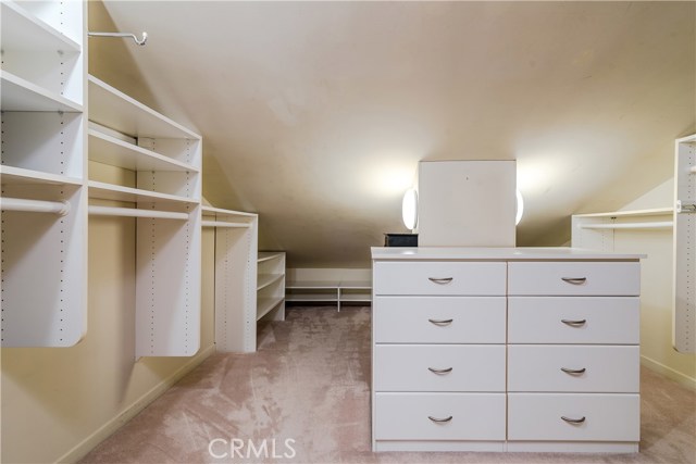 Large Closet/Upper Level