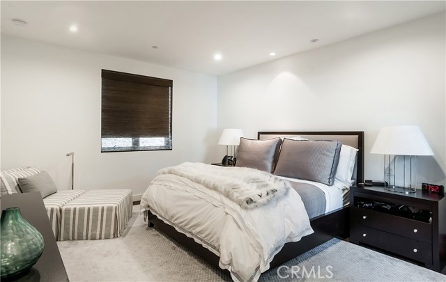 2215 Bayview Drive, Manhattan Beach, California 90266, 4 Bedrooms Bedrooms, ,3 BathroomsBathrooms,Residential,Sold,Bayview,SB20132281