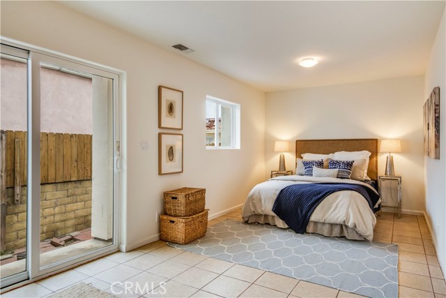 3805 Crest Drive, Manhattan Beach, California 90266, 3 Bedrooms Bedrooms, ,3 BathroomsBathrooms,Residential,Sold,Crest,SB19150131