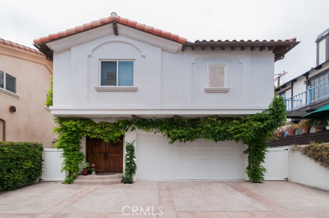 619 Broadway, Redondo Beach, California 90277, 3 Bedrooms Bedrooms, ,2 BathroomsBathrooms,Residential,Sold,Broadway,SB17102336