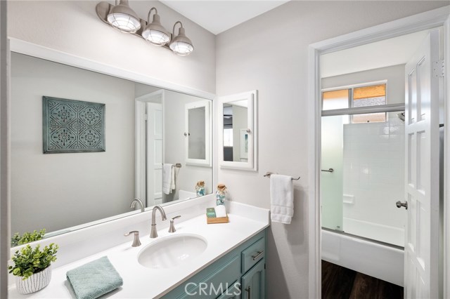 2701 Voorhees Avenue, Redondo Beach, California 90278, 2 Bedrooms Bedrooms, ,2 BathroomsBathrooms,Residential,Sold,Voorhees,SB20156888