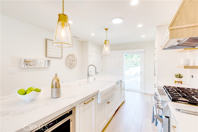 861 12th Court, Manhattan Beach, California 90266, 3 Bedrooms Bedrooms, ,1 BathroomBathrooms,Residential,Sold,12th,SB20006910