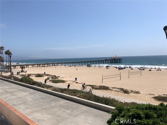 1313 Ocean aka 1312 The Strand, Manhattan Beach, California 90266, 5 Bedrooms Bedrooms, ,4 BathroomsBathrooms,Residential,Sold,Ocean aka 1312 The Strand,SB18172491