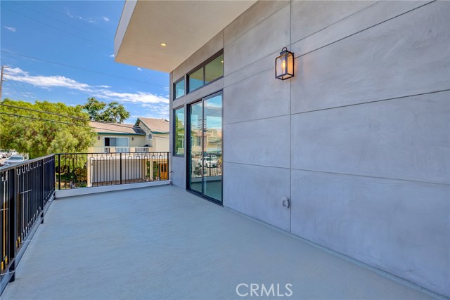 1922 Vanderbilt Lane, Redondo Beach, California 90278, 5 Bedrooms Bedrooms, ,5 BathroomsBathrooms,Residential,Sold,Vanderbilt,PV19214347