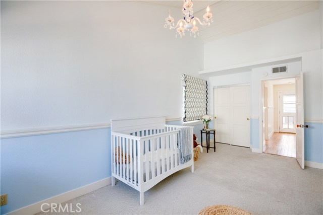 225 15th Street, Manhattan Beach, California 90266, 4 Bedrooms Bedrooms, ,1 BathroomBathrooms,Residential,Sold,15th,SB20180617
