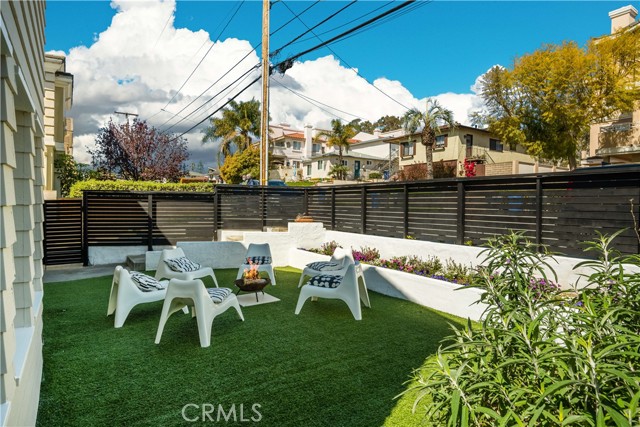 1918 Ruhland Avenue, Redondo Beach, California 90278, 3 Bedrooms Bedrooms, ,3 BathroomsBathrooms,Residential,Sold,Ruhland,SB21056807