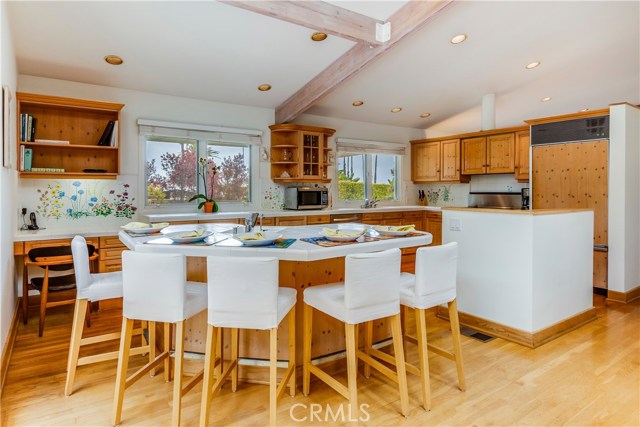 1562 Granvia Altamira, Palos Verdes Estates, California 90274, 4 Bedrooms Bedrooms, ,3 BathroomsBathrooms,Residential,Sold,Granvia Altamira,PV18116853