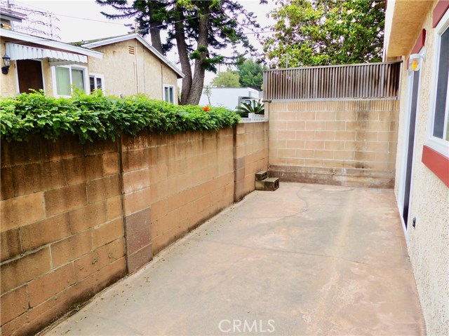 2703 Rockefeller Lane, Redondo Beach, California 90278, 2 Bedrooms Bedrooms, ,2 BathroomsBathrooms,Residential,Sold,Rockefeller,SB19140385
