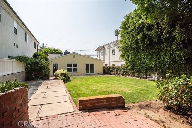 641 27th Street, Manhattan Beach, California 90266, 2 Bedrooms Bedrooms, ,1 BathroomBathrooms,Residential,Sold,27th,SB20174860