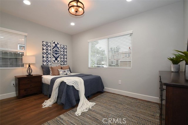3404 Gibson Place, Redondo Beach, California 90278, 4 Bedrooms Bedrooms, ,2 BathroomsBathrooms,Residential,Sold,Gibson,SB19083979