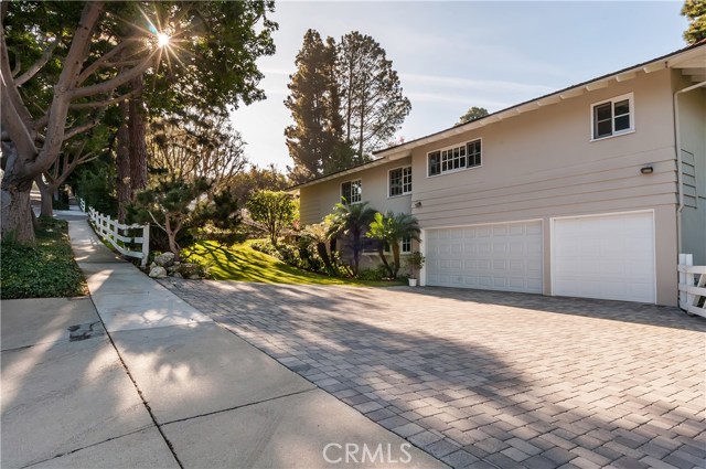 1 Stagecoach Road, Rolling Hills Estates, California 90274, 5 Bedrooms Bedrooms, ,3 BathroomsBathrooms,Residential,Sold,Stagecoach,SB18014131