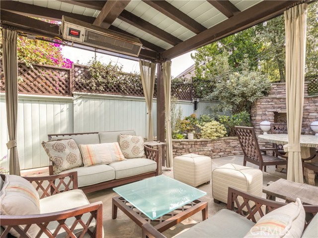 1808 Elm Avenue, Manhattan Beach, California 90266, 5 Bedrooms Bedrooms, ,3 BathroomsBathrooms,Residential,Sold,Elm,SB20235001