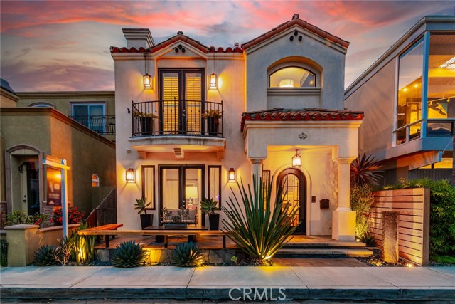 Photo of 5576 E Saint Irmo Walk, Long Beach, CA 90803