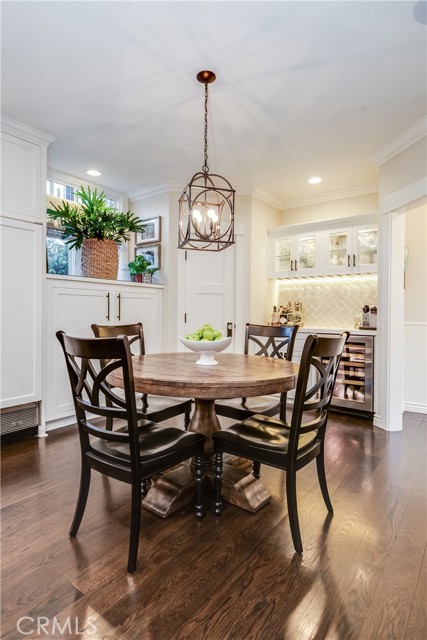 524 4th Street, Manhattan Beach, California 90266, 4 Bedrooms Bedrooms, ,2 BathroomsBathrooms,Residential,Sold,4th,SB21061545