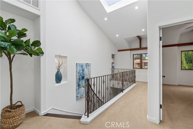618 Avenue C, Redondo Beach, California 90277, 3 Bedrooms Bedrooms, ,2 BathroomsBathrooms,Residential,Sold,Avenue C,SB20188515
