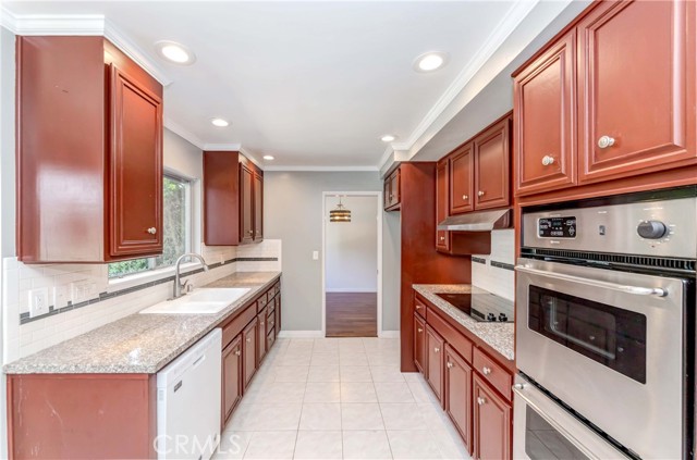 28320 Seamount Drive, Rancho Palos Verdes, California 90275, 4 Bedrooms Bedrooms, ,3 BathroomsBathrooms,Residential,Sold,Seamount,SB21141358