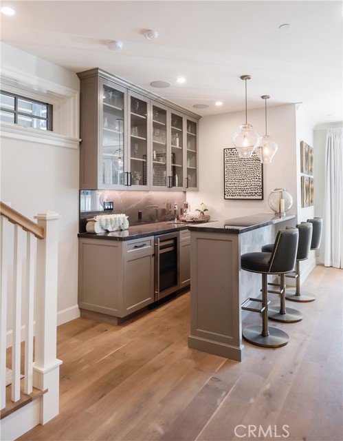 Beach Room wet bar