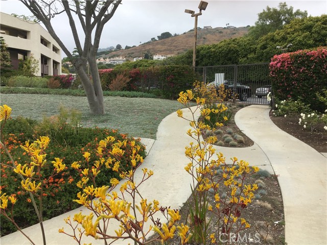 3200 La Rotonda Drive, Rancho Palos Verdes, California 90275, 2 Bedrooms Bedrooms, ,1 BathroomBathrooms,Residential,Sold,La Rotonda,SB17129072