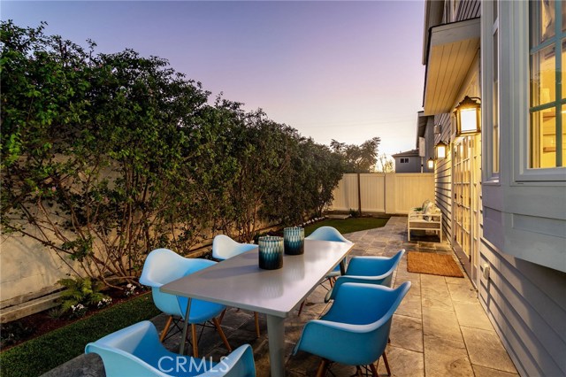 2604 Huntington Lane, Redondo Beach, California 90278, 5 Bedrooms Bedrooms, ,3 BathroomsBathrooms,Residential,Sold,Huntington,SB20209984