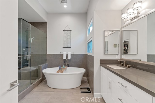 2227 Dufour Avenue, Redondo Beach, California 90278, 4 Bedrooms Bedrooms, ,3 BathroomsBathrooms,Residential,Sold,Dufour,SB20242752