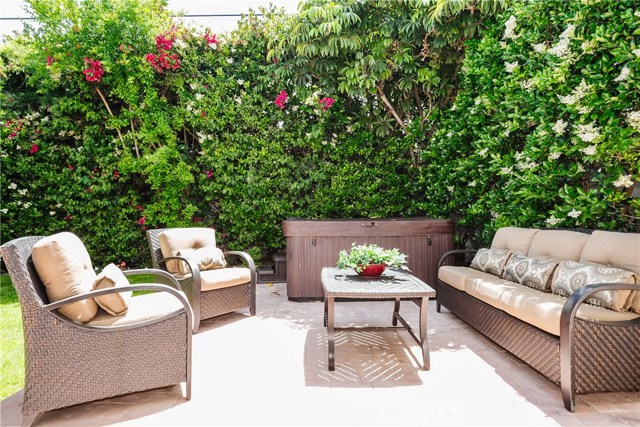 1420 Pine Avenue, Manhattan Beach, California 90266, 4 Bedrooms Bedrooms, ,2 BathroomsBathrooms,Residential,Sold,Pine,SB20094323