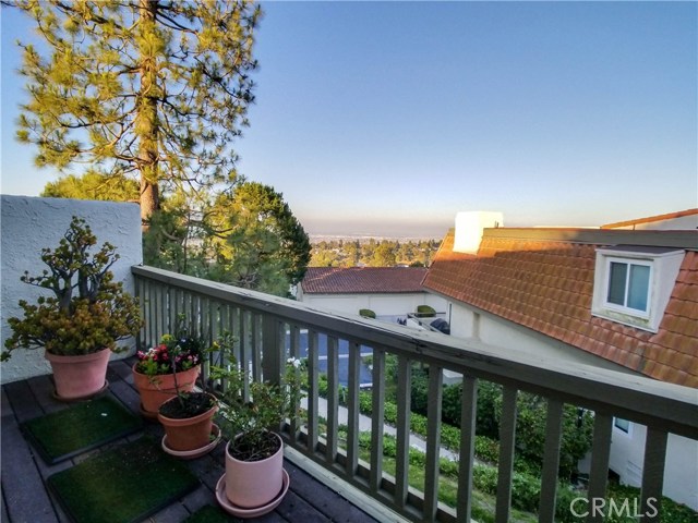 90 Cottonwood Circle, Rolling Hills Estates, California 90274, 3 Bedrooms Bedrooms, ,2 BathroomsBathrooms,Residential,Sold,Cottonwood,PV19135896 90 Cottonwood Circle, Rolling Hills Estates, California 90274, 3 Bedrooms Bedrooms, ,2 BathroomsBathrooms,Residential,Sold,Cottonwood,PV19135896