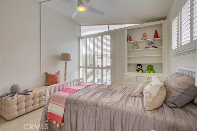 729 12th Street, Manhattan Beach, California 90266, 3 Bedrooms Bedrooms, ,2 BathroomsBathrooms,Residential,Sold,12th,SB19138998