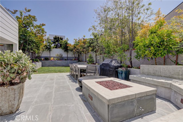 524 14th Street, Manhattan Beach, California 90266, 4 Bedrooms Bedrooms, ,3 BathroomsBathrooms,Residential,Sold,14th,SB19119459