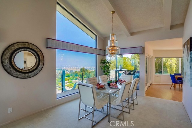16 Deerhill Drive, Rolling Hills Estates, California 90274, 4 Bedrooms Bedrooms, ,3 BathroomsBathrooms,Residential,Sold,Deerhill,PV21103013