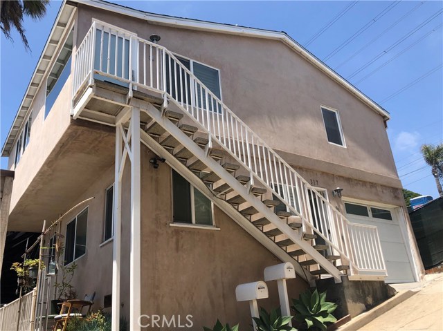 317 Moonstone Street, Manhattan Beach, California 90266, ,Residential Income,Sold,Moonstone,SB20108333