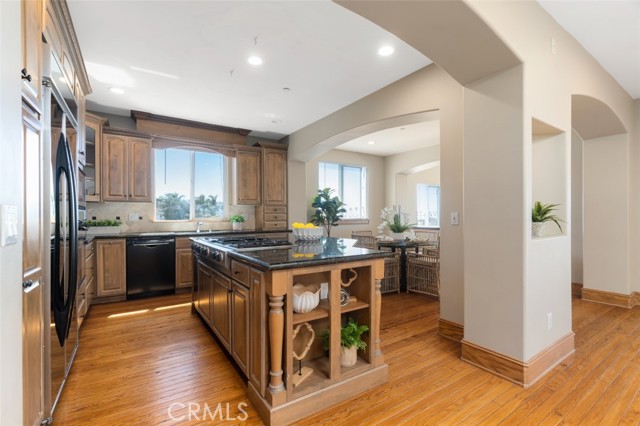 607 Gertruda Avenue, Redondo Beach, California 90277, 5 Bedrooms Bedrooms, ,4 BathroomsBathrooms,Residential,Sold,Gertruda,SB21053791