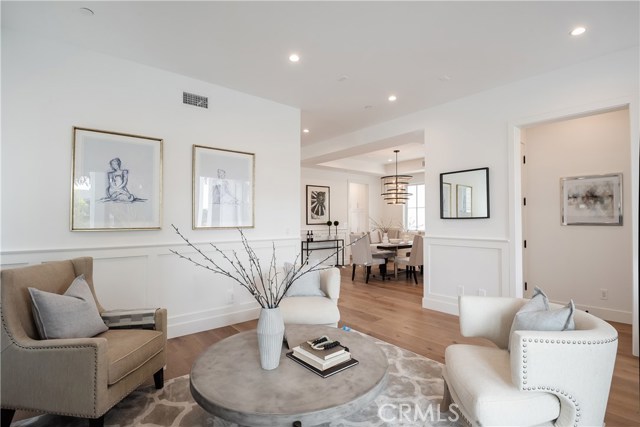 617 31st Street, Manhattan Beach, California 90266, 7 Bedrooms Bedrooms, ,2 BathroomsBathrooms,Residential,Sold,31st,SB20084953