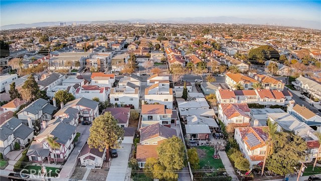 2215 Huntington Lane, Redondo Beach, California 90278, 3 Bedrooms Bedrooms, ,2 BathroomsBathrooms,Residential,Sold,Huntington,PW21010737