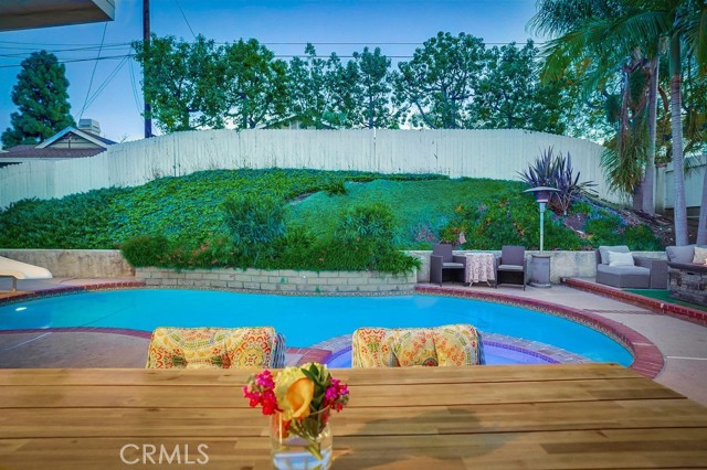 1928 Velez Drive, Rancho Palos Verdes, California 90275, 4 Bedrooms Bedrooms, ,2 BathroomsBathrooms,Residential,Sold,Velez,SB21055701