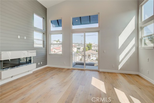 1736 Carlson Lane, Redondo Beach, California 90278, 3 Bedrooms Bedrooms, ,3 BathroomsBathrooms,Residential,Sold,Carlson,PV18235032