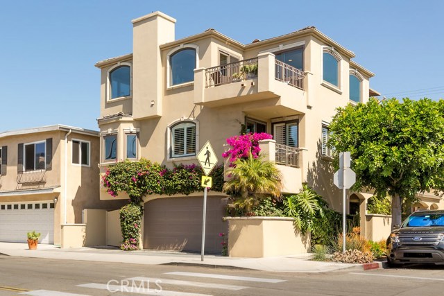 303 7th Street, Manhattan Beach, California 90266, 3 Bedrooms Bedrooms, ,3 BathroomsBathrooms,Residential,Sold,7th,SB17229989