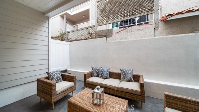 2010 Aviation Way, Redondo Beach, California 90278, 5 Bedrooms Bedrooms, ,5 BathroomsBathrooms,Residential,Sold,Aviation,PV21055057