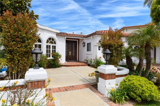 6 Avenida de Azalea, Rancho Palos Verdes, California 90275, 4 Bedrooms Bedrooms, ,3 BathroomsBathrooms,Residential,Sold,Avenida de Azalea,SB20104383