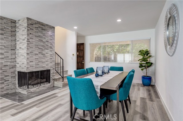 1320 12th Street, Manhattan Beach, California 90266, 2 Bedrooms Bedrooms, ,2 BathroomsBathrooms,Residential,Sold,12th,SB20186384