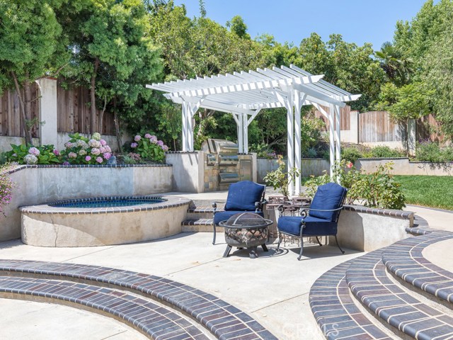 8 Hitching Post Drive, Rolling Hills Estates, California 90274, 4 Bedrooms Bedrooms, ,3 BathroomsBathrooms,Residential,Sold,Hitching Post,PV19180515