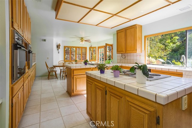 5354 Valley View Road, Rancho Palos Verdes, California 90275, 4 Bedrooms Bedrooms, ,4 BathroomsBathrooms,Residential,Sold,Valley View,DW19252795
