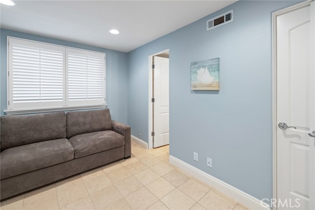 Lower level bedroom with bath. Perfect for guests, nanny or office!