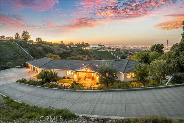 4 Quail Ridge Road, Rolling Hills, California 90274, 4 Bedrooms Bedrooms, ,4 BathroomsBathrooms,Residential,Sold,Quail Ridge,PV21042583