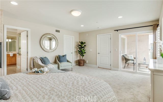 3020 Highland Avenue, Manhattan Beach, California 90266, 3 Bedrooms Bedrooms, ,4 BathroomsBathrooms,Residential,Sold,Highland,PV20123774
