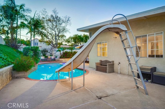 1928 Velez Drive, Rancho Palos Verdes, California 90275, 4 Bedrooms Bedrooms, ,2 BathroomsBathrooms,Residential,Sold,Velez,SB21055701